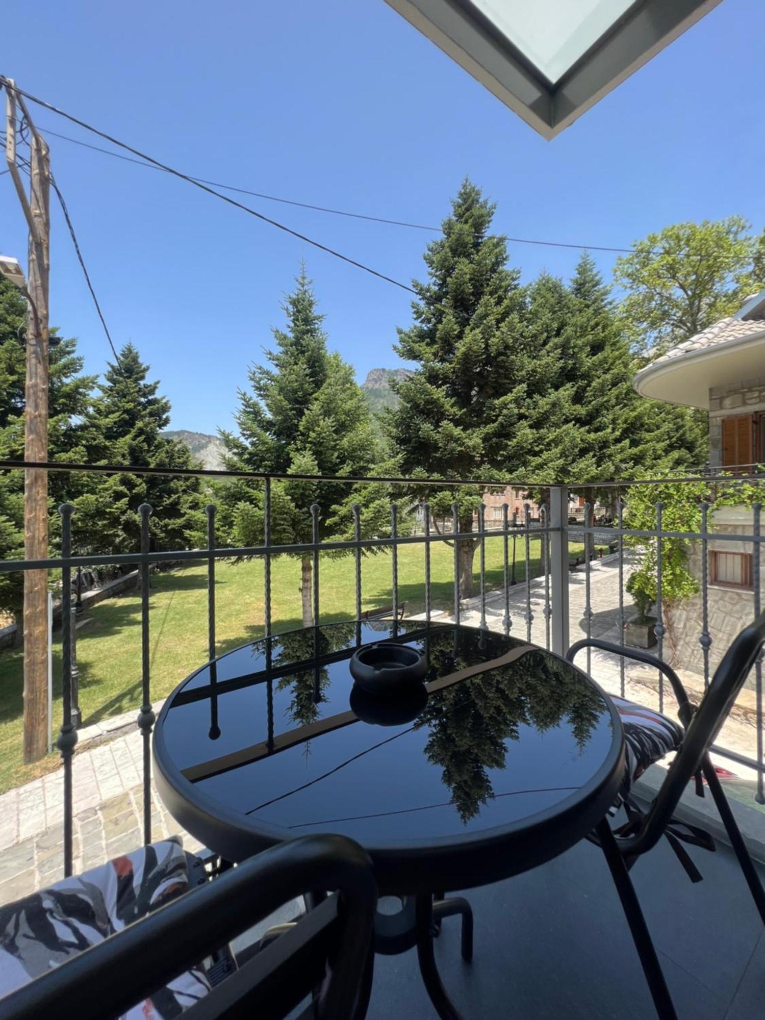 Etheres Tzoumerkon Mountain Resort Kataráktisz Kültér fotó